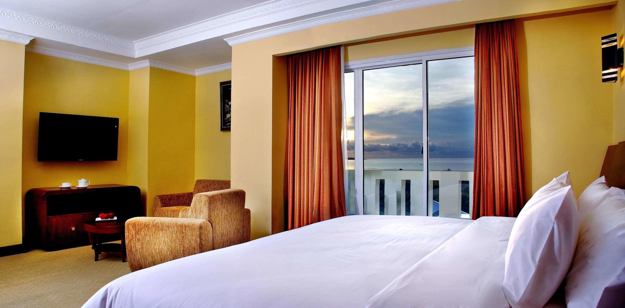 Aston Niu Manokwari Hotel & Conference Center מראה חיצוני תמונה