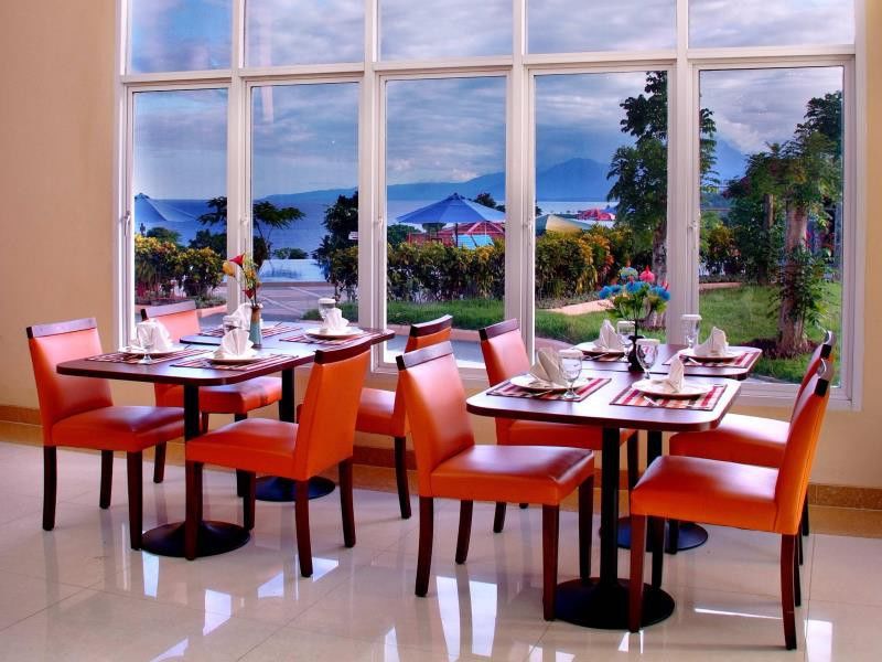 Aston Niu Manokwari Hotel & Conference Center מראה חיצוני תמונה