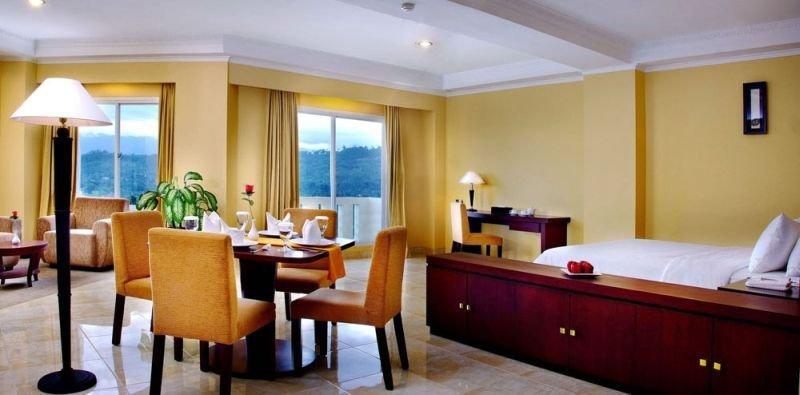 Aston Niu Manokwari Hotel & Conference Center מראה חיצוני תמונה
