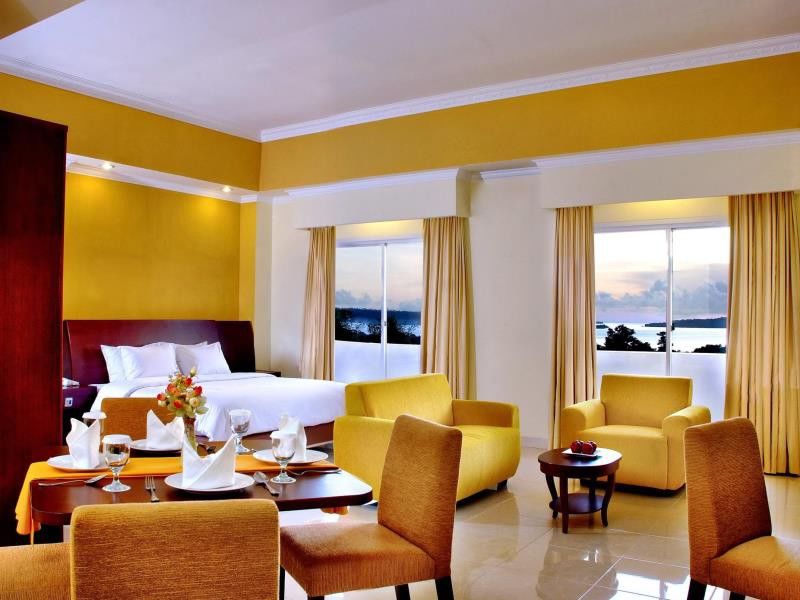 Aston Niu Manokwari Hotel & Conference Center מראה חיצוני תמונה