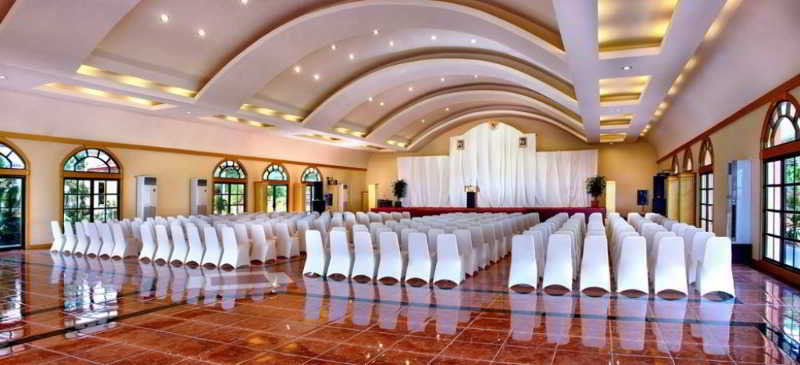 Aston Niu Manokwari Hotel & Conference Center מראה חיצוני תמונה