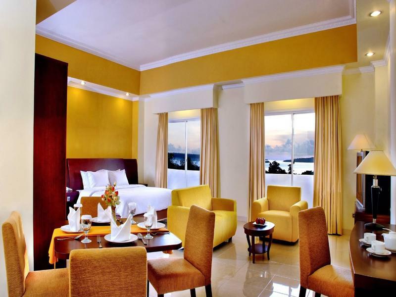Aston Niu Manokwari Hotel & Conference Center מראה חיצוני תמונה